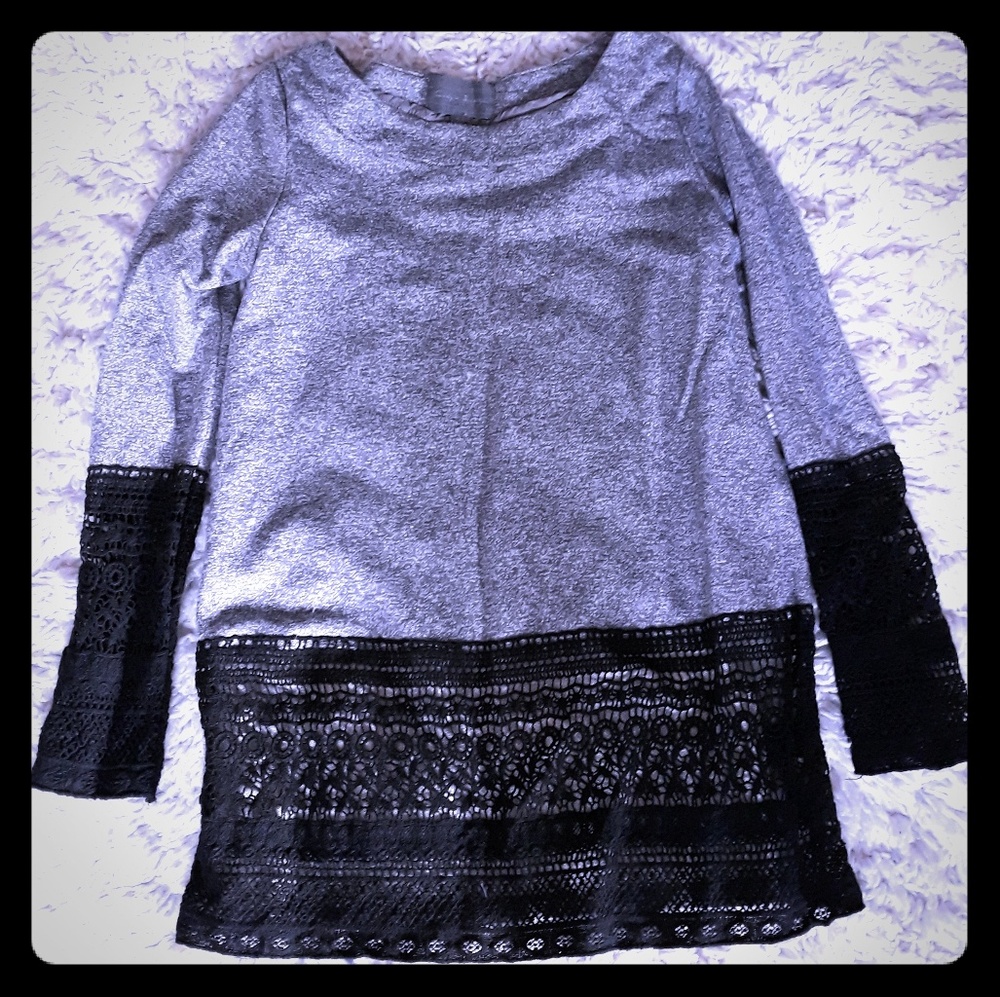 Tunic with cotton lace detail